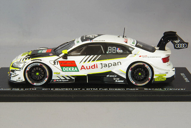 スパーク 1/43 アウディ RS5 DTM 一ツ山レーシング WRT チーム 