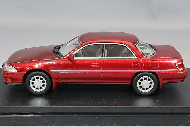 ハイストーリー 1/43 トヨタ カリーナ ED 2.0X (1990) レッドマイカ