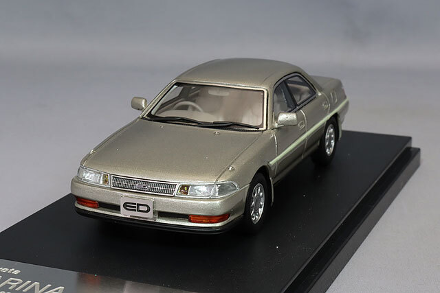ハイストーリー 1/43 トヨタ カリーナ ED 2.0X (1990) ライト