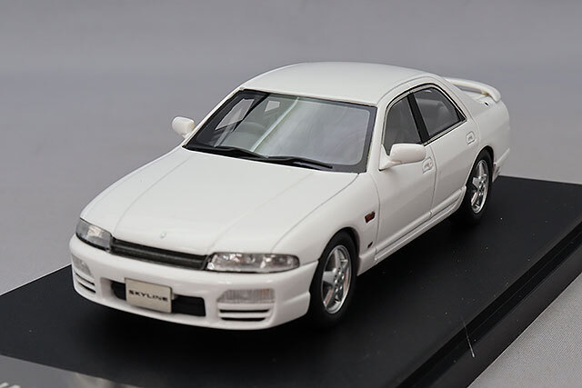 1/43 Hi-Story スカイライン 25GT TURBO 1998 白 1/43 Hi-Story スカイライン 25GT TURBO 1998 白 1/43 Hi-Story