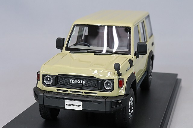 ランドクルーザー70 1/43 ベージュ ハイストーリー トヨタ 【公式通販】