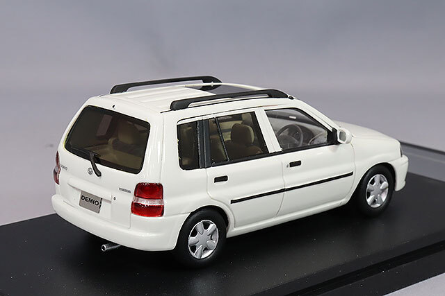 ハイストーリー 1/43 マツダ デミオ GL 1996 シャストホワイト