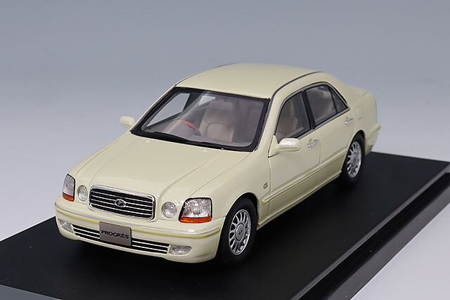 ハイストーリー 1/43 トヨタ プログレ NC300 (1998) イエローパールマイカ