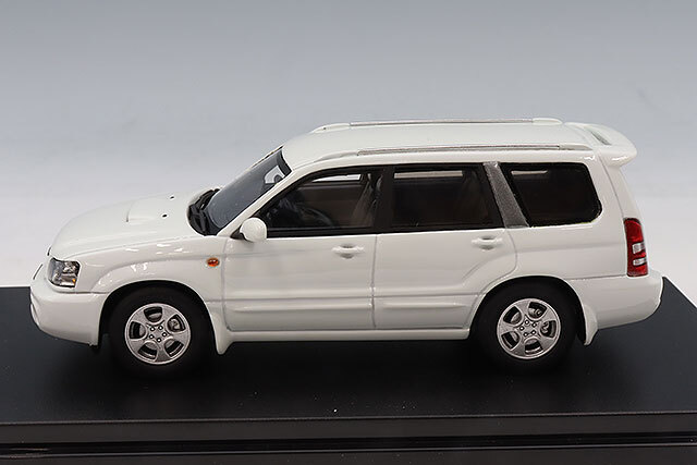 ハイストーリー 1/43 スバル フォレスター XT 2002 ピュアホワイト