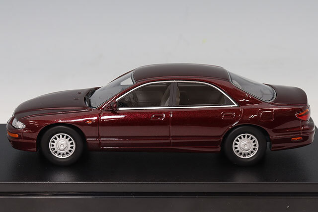 ハイストーリー 1/43 マツダ ユーノス 800 MC (1993) アールヴァン
