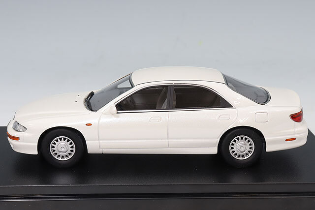 ハイストーリー 1/43 マツダ ユーノス 800 MC (1993) ガーデニア