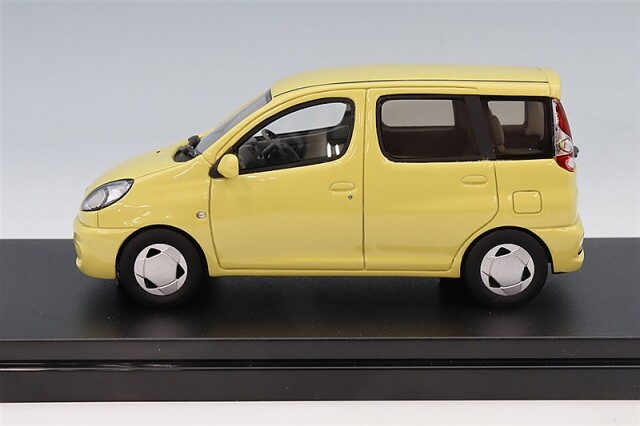 ハイストーリー 1/43 トヨタ ファンカーゴ X (1999) イエローマイカ