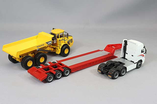 カララマ 1/87 ボルボ FH12 ダンプカー A40D 積載