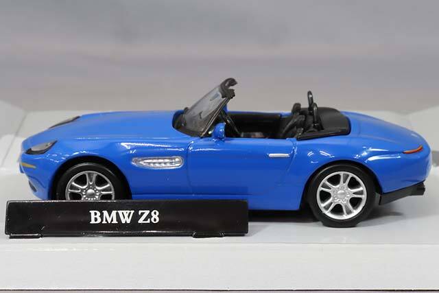 カララマ 1/43 BMW Z8 ロードスター ブルー