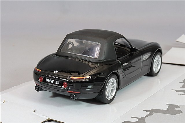 カララマ 1/43 BMW Z8 ソフトトップ ブラック