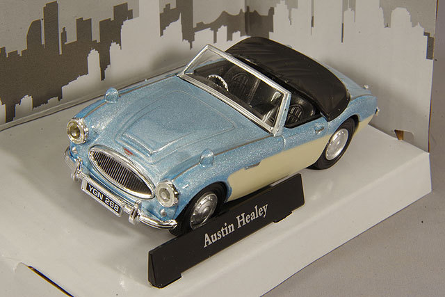 オートアート オースチン ヒーレー 3000 Z 1/18