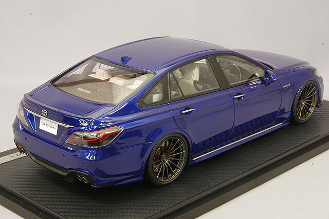 イグニッションモデル 1/18 トヨタ クラウン (220) 3.5L RS アドバンス 