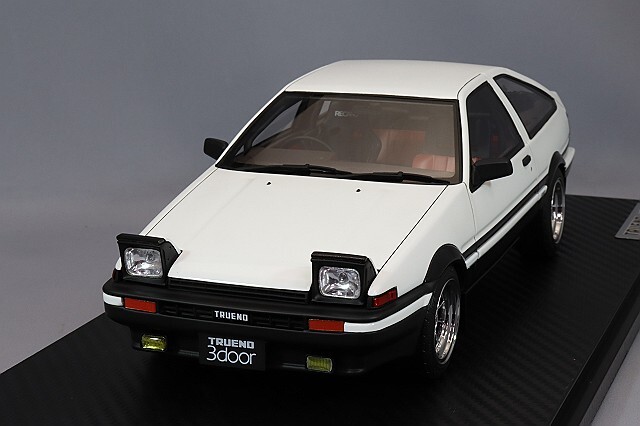 イグニッションモデル 1/18 トヨタ スプリンター トレノ 3ドア GT Apex 