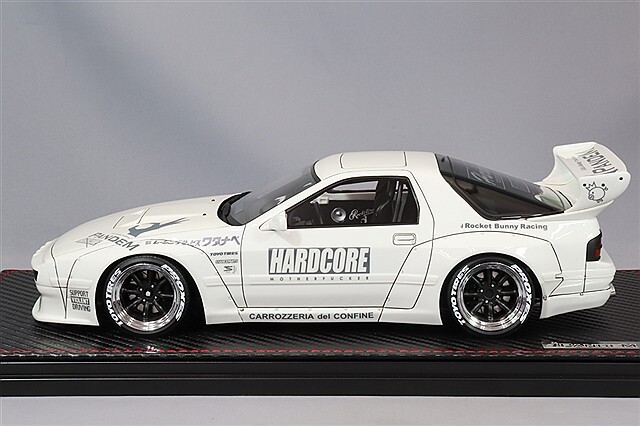 イグニッションモデル 1/18 パンデム RX-7 (FC3S) ホワイト/CE28N 