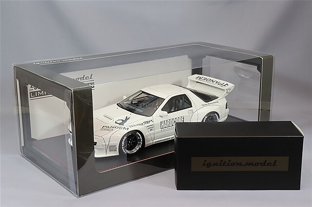イグニッションモデル 1/18 パンデム RX-7 (FC3S) ホワイト/CE28N 
