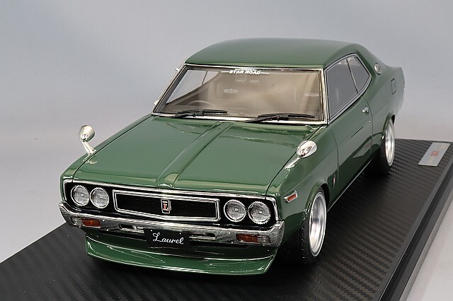 イグニッションモデル 1/18 日産 ローレル 2000SGX (C130) グリーン 