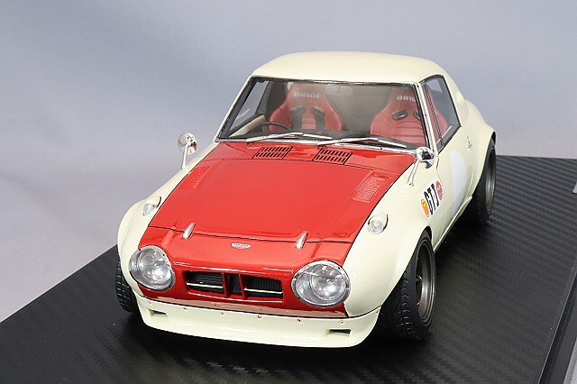 トヨタ スポーツ 800 ノブハチ ヨタハチ 1/18 イグニッションモデル トヨタ スポーツ 800 ノブハチ ヨタハチ 1/18 イグニッションモデル