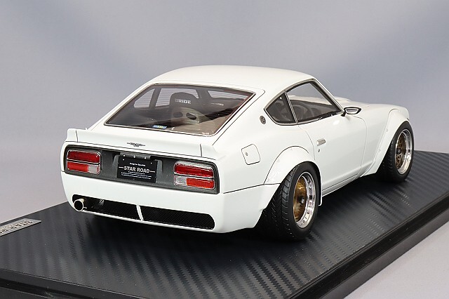 イグニッションモデル 1/18 日産 フェアレディ Z (S30) スターロード 