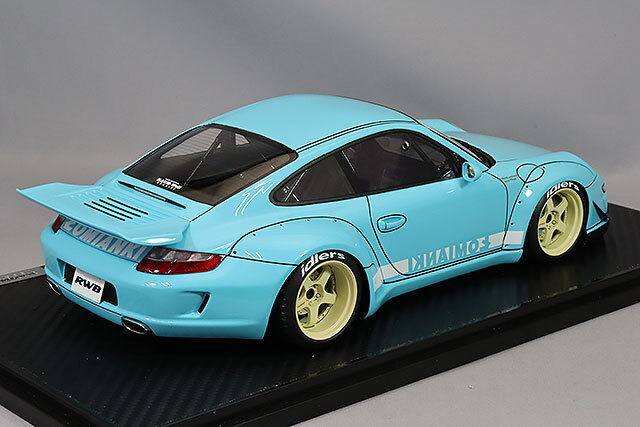 イグニッションモデル 1/18 RWB 997 グリーン