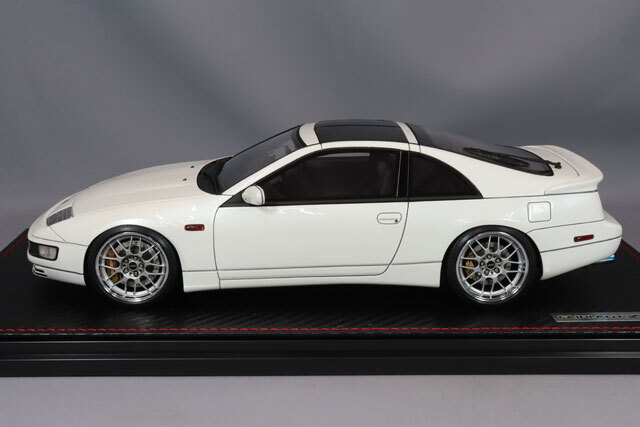 イグニッションモデル 1/18 日産 フェアレディ Z (Z32) 2by2 パール 