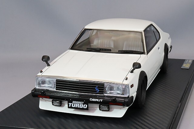 イグニッションモデル 1/18 日産 スカイライン 2000 Turbo GT-ES (C211 