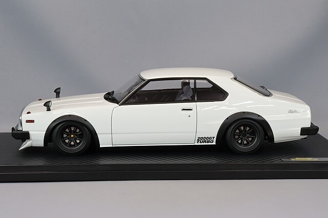 イグニッションモデル 1/18 日産 スカイライン 2000 Turbo GT-ES (C211 