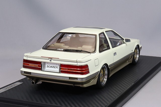 イグニッションモデル 1/18 トヨタ ソアラ3.0GT リミテッド