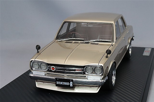 イグニッションモデル 1/18 日産 スカイライン 2000 GT-R (PGC10 