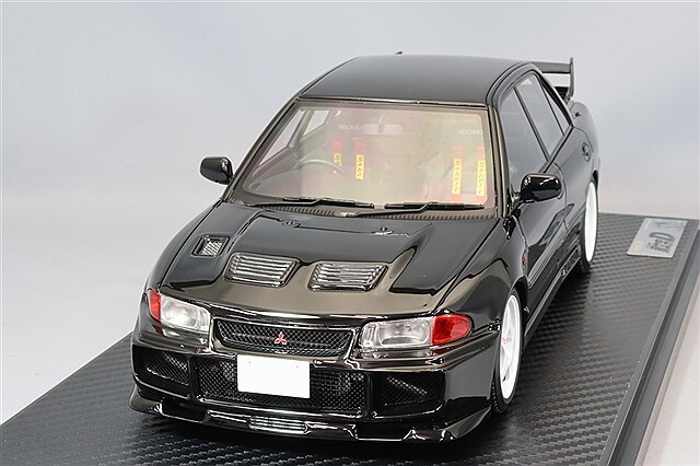 イグニッションモデル 1/18 三菱 ランサー エボリューションIII GSR 