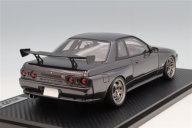 イグニッションモデル 1/18 日産 スカイライン GT-R (BNR32) ガンメタ