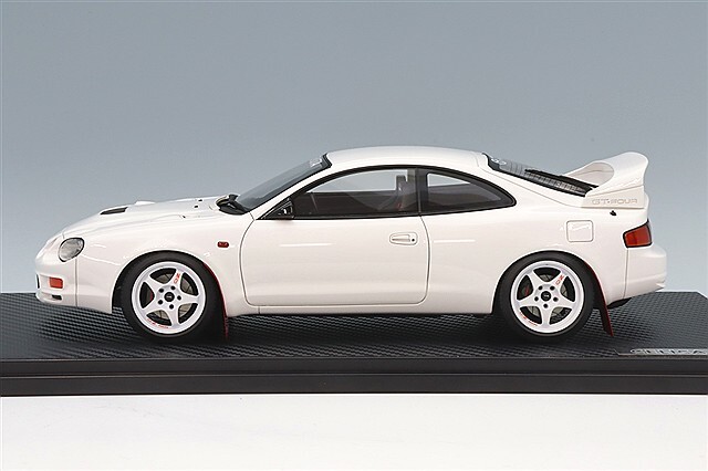 1/18 トヨタ セリカ GT-FOUR ST205 イグニッションモデル 1/18 トヨタ セリカ GT-FOUR (ST205
