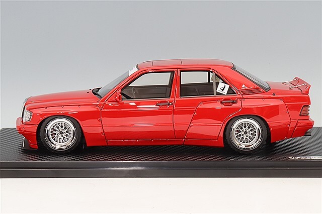 イグニッションモデル 1/18 パンデム 190 レッド/パンデムオリジナル17