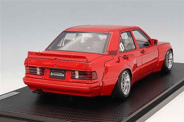 イグニッションモデル 1/18 パンデム 190 レッド/パンデムオリジナル17