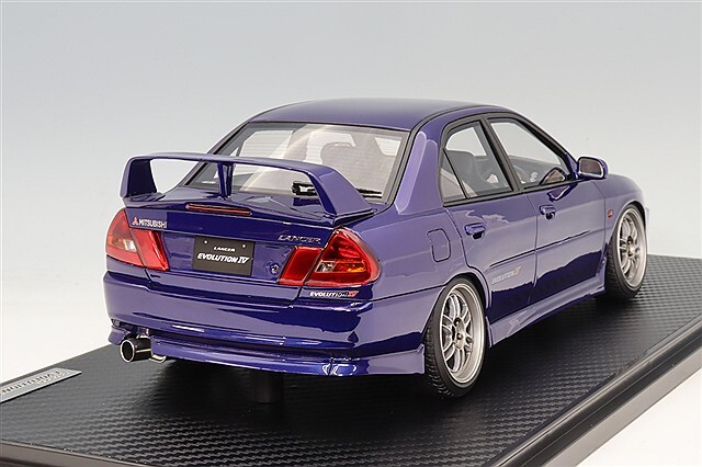 イグニッションモデル 1/18 三菱 ランサー エボリューション IV CN9A