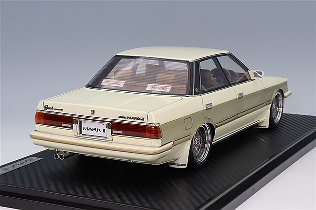 イグニッションモデル 1/18 トヨタ マークII グランデ (GX71) パール