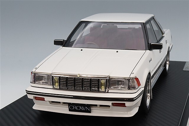 ☆予約品☆ イグニッションモデル 1/18 トヨタ クラウン 2.8 