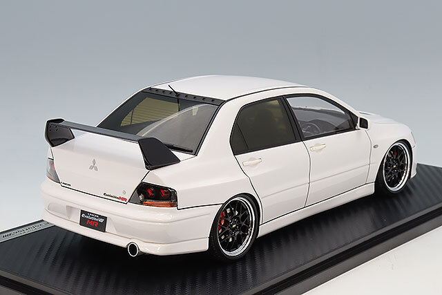 イグニッションモデル 1/18 三菱 ランサー エボリューション VIII MR