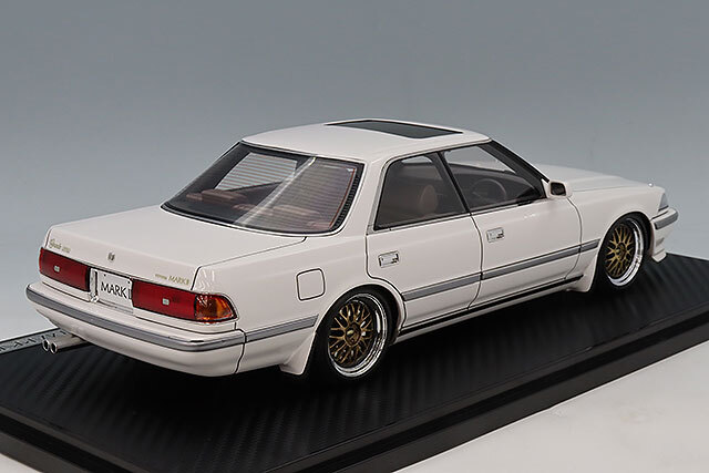 イグニッションモデル 1/18 トヨタ マークII 2.5 グランデ LIMITED