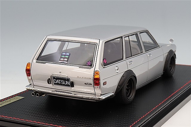 イグニッションモデル 1/18 ダットサン ブルーバード ワゴン (510
