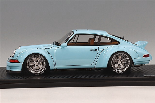 イグニッションモデル 1/18 RWB バックデート ライトブルー/ロティ