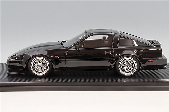 イグニッションモデル 1/18 日産 フェアレディZ 2シーター 300ZR (Z31
