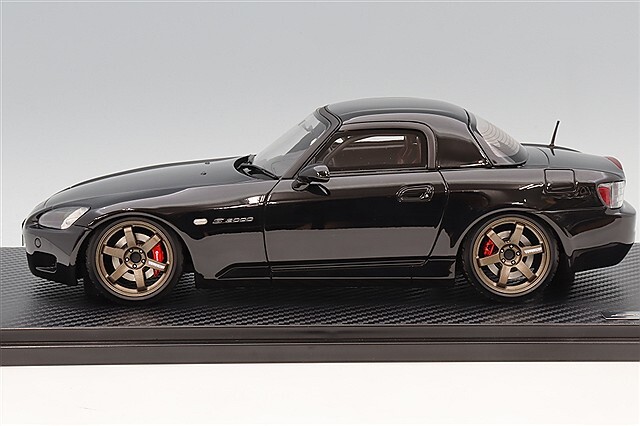 イグニッションモデル 1/18 ホンダ S2000 (AP1) ブラック/TE37タイプ17