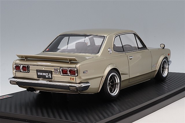 イグニッションモデル 1/18 日産 スカイライン 2000 GT-R (KPGC10