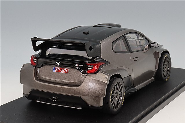 イクソ 1/18 トヨタ GR ヤリス ラリー2 2024 ラリースペック