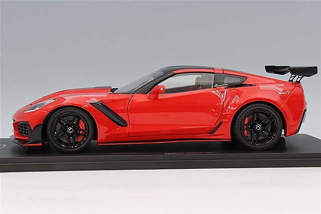 イクソ 1/18 シボレー コルベット C7 ZR1 2019 レッド