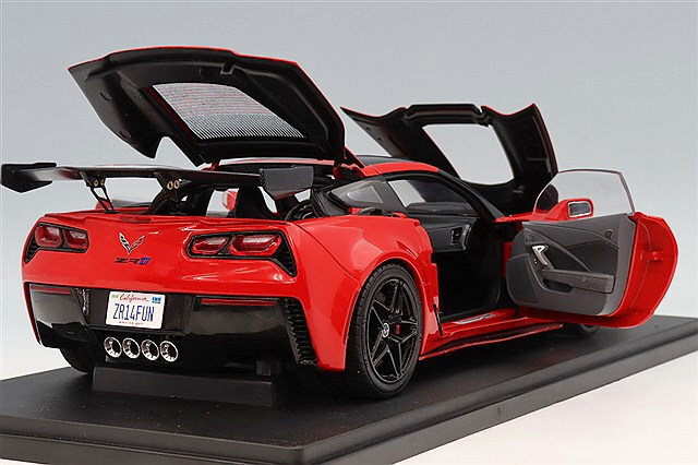 イクソ 1/18 シボレー コルベット C7 ZR1 2019 レッド