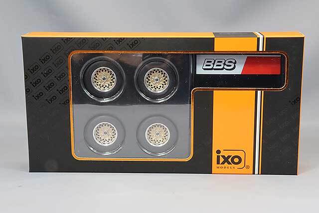 イクソ 1/18 タイヤセット BBS 13インチ