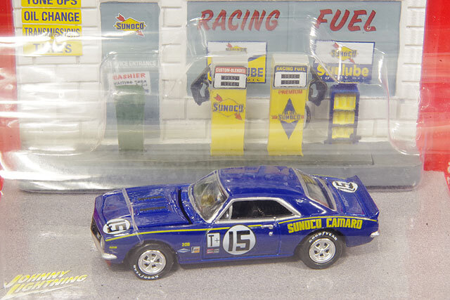 ジョニーライトニング 1/64 ジオラマ Sunoco サービスステーション