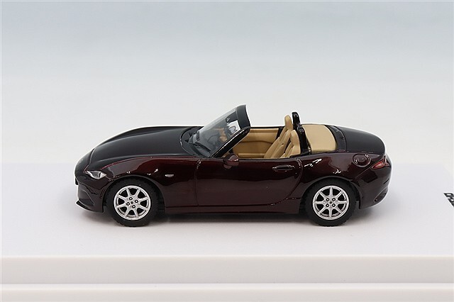 完売！京商オリジナル 1/64 マツダ ロードスター 35周年記念車 (レッド) KYOSHOオリジナル 1/64 マツダ ロードスター 35周年記念車 (レッド)[京