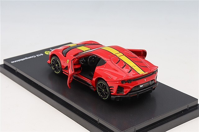 ブラゴ 1/64 フェラーリ 812 コンペティツィオーネ レッド